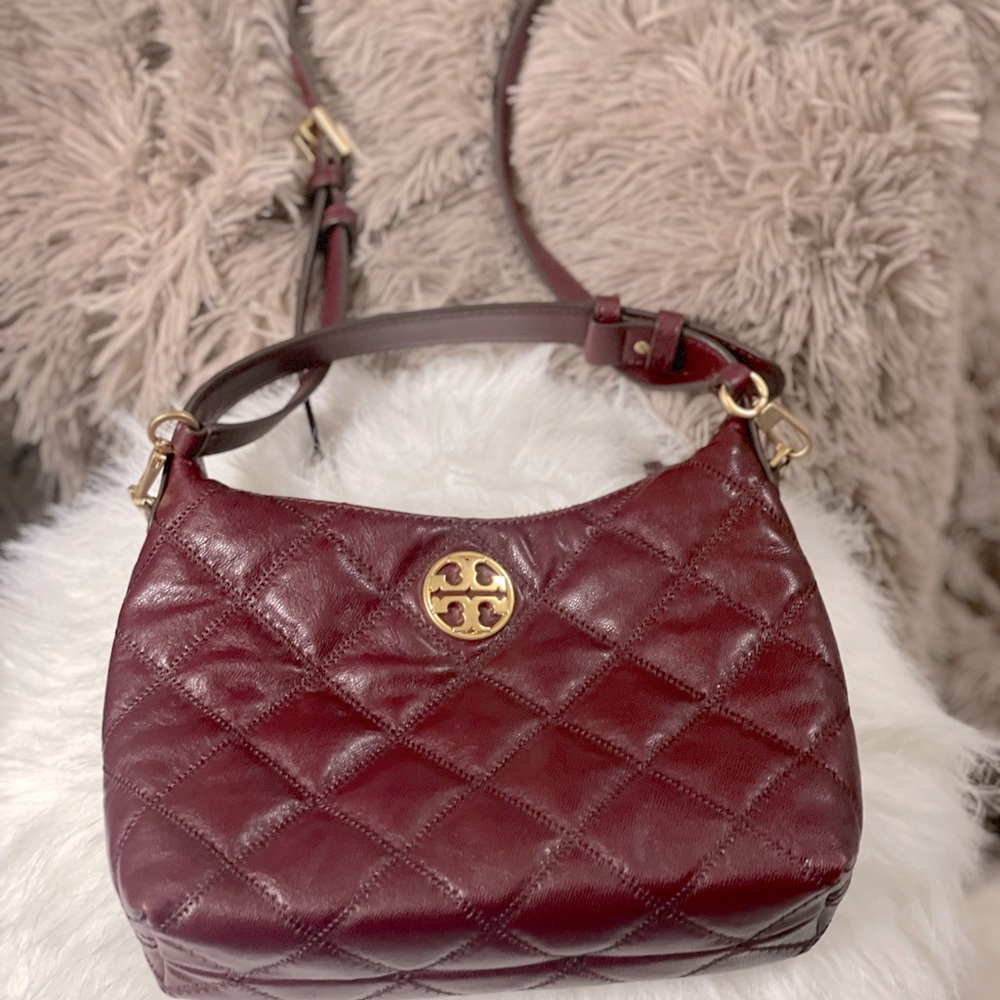 Tory Burch Willa Hobo Purse Handbag Quilted Leather Maroon